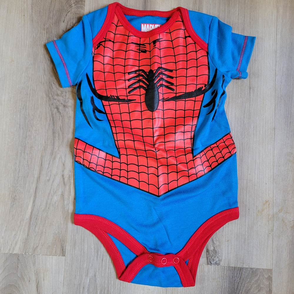 Marvel Spider-Themed Kids Costume - Vibrant Red and Blue